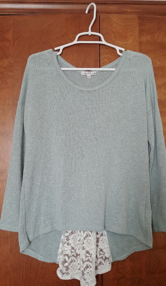 Moa Moa Sweater